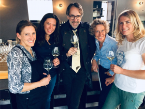 Mi, 13.05.26 - Film: weinweiblich mit Weinverkostung - 19:30 Uhr